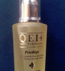 Sérum QEI+ éclaircissant Privilège Nouveau aux extraits de perles de caviar