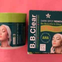 Crème de visage B.B.CLEAR soin éclaircissant effaceur de taches sombres