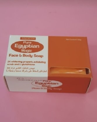 Savon PURE EGYPTIAN MAGIC pour visage et corps Propriété 3x blanchissante, gommage exfoliant et L-glutathion