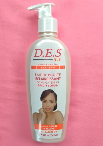 Lait de beauté éclaircissant extreme D.E.S55 dermo expert skin concentré en huile de baobab 225ml