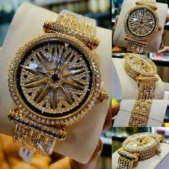 Montre à bracelet FORECAST assortie de pierres