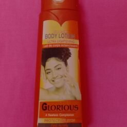 Le lait de corps ultra éclaircissant GLORIOUS un teint parfait action rapide