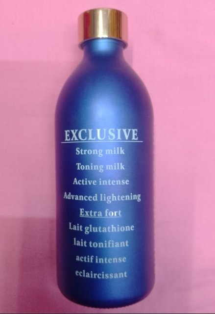 Lait éclaircissant glutathione EXTRA FORT EXCLUSIVE tonifiant et intense