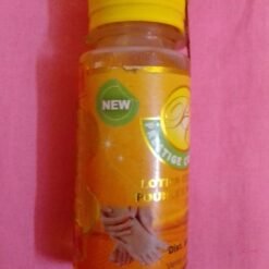 Lotion eclaircissante pour les pieds les mains et les jambes