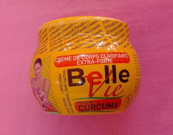 Crème de corps claririfiante extra-forte BELLE VIE aux extraits de curcuma anti fards, anti rides, anti quintos et anti tâches