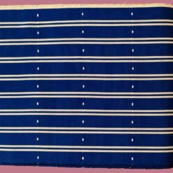 Pagnes tissés assortis motifs en bandes bleu, blanc