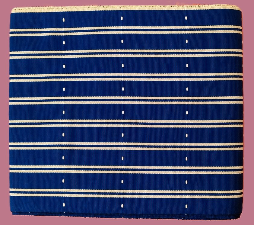Pagnes tissés assortis motifs en bandes bleu, blanc